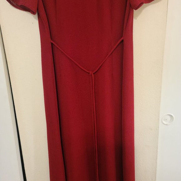 Plaza South Petite Ladies Red Dress Size 8p Midi Length - Picture 7 of 11